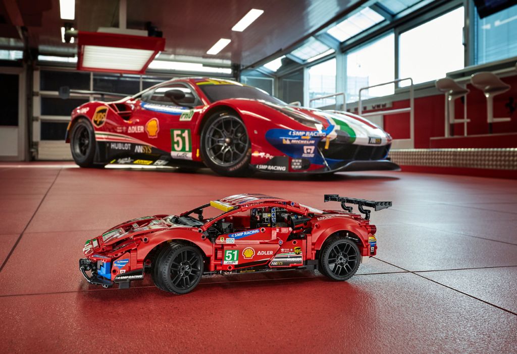 Ferrari 488 GTE “AF Corse #51” – Bricks Q8 - Main Image